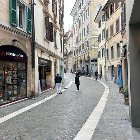 Ankon Apartments Palazzo Mazzini Ancona Eksteriør billede